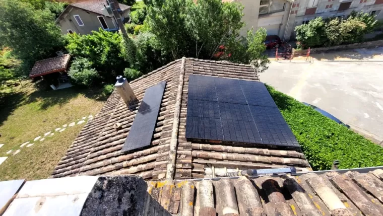 Pose de panneaux solaires à Pauillac, Bordeaux, SUNALYA