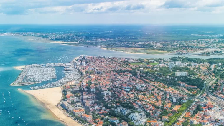 Prix pour installation pose de panneaux solaires à Andernos-les-Bains, Bordeaux, SUNALYA