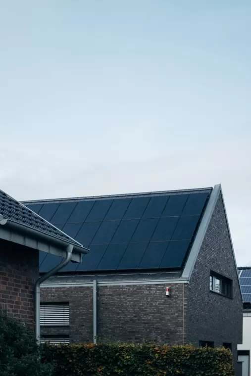 Entretien et maintenance des installations photovoltaïques à Bayonne , Bordeaux, SUNALYA