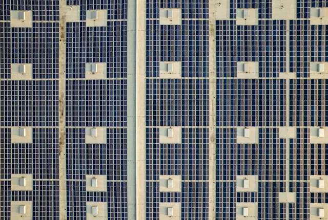 Panneaux photovoltaïques pas cher à Coutras, Bordeaux, SUNALYA