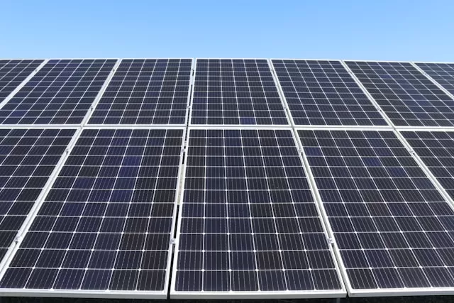 Panneaux photovoltaïques pas cher à Agen, Bordeaux, SUNALYA